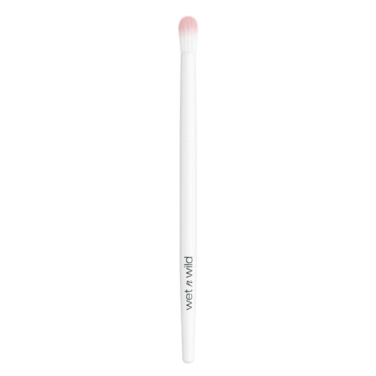 WET N WILD Pincel para difuminar pliegues esenciales